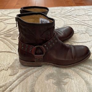 Frye bootie, Phillip studded harness brown